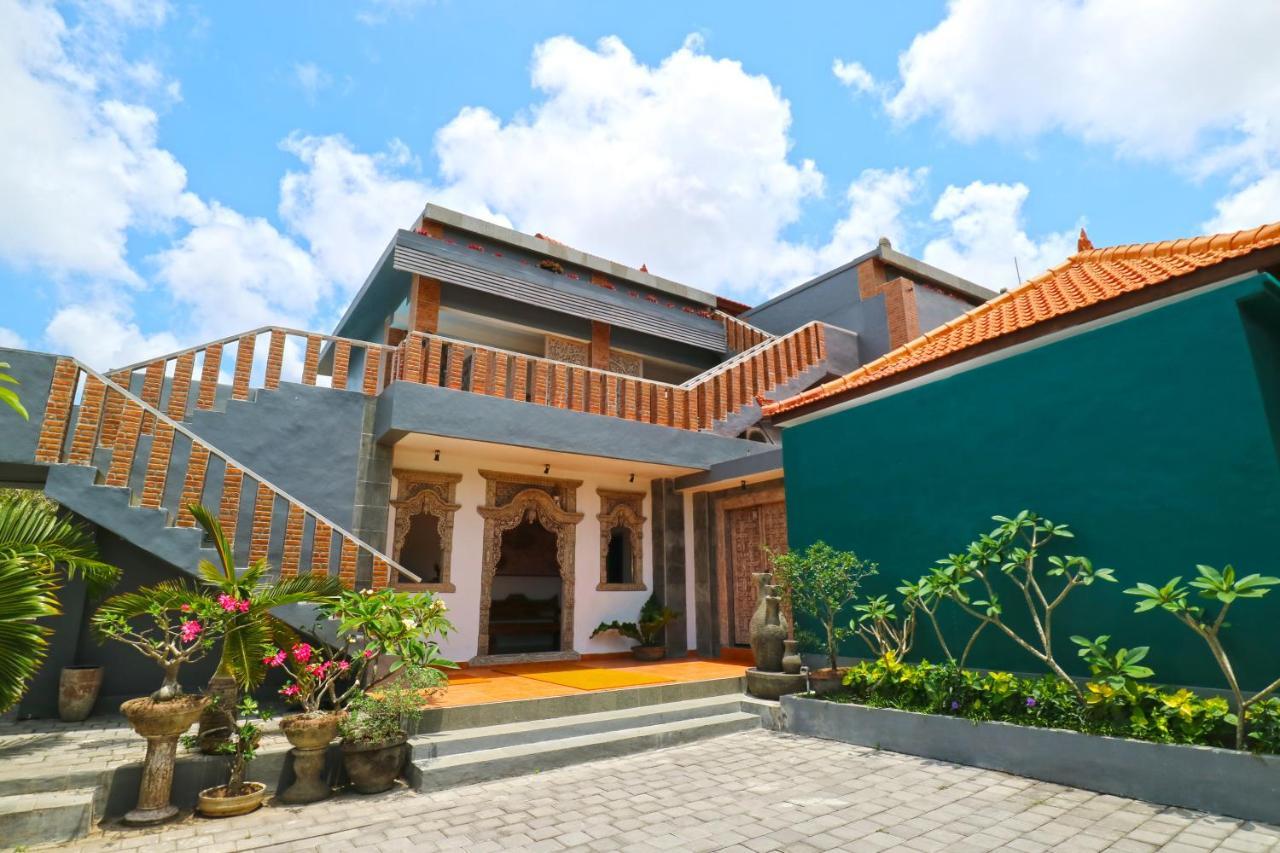Clover Bali House Ungasan  Exterior photo